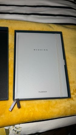 New wedding planner scribble & wedding planner