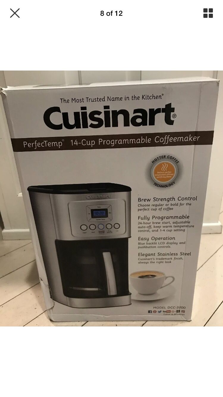 New Cuisinart DCC- 3200 14 Cup Programmable Coffee Maker Stainless Steel