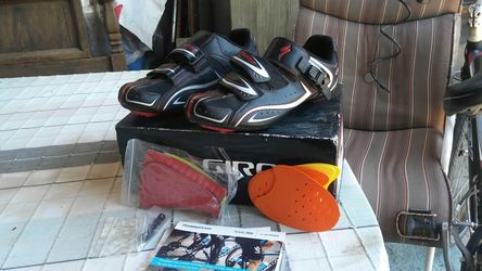 Giro bike tenis shoes