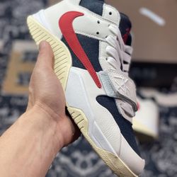 Travis Scott x Air Jordan Executive The Check  3