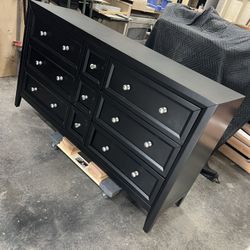 Dresser $240
