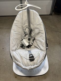 4moms MamaRoo Multi-Motion Baby Swing