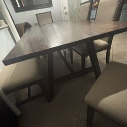 Dining Set 