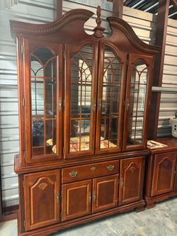 China cabinet