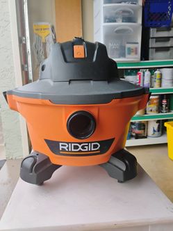VACUUM  RIDGID