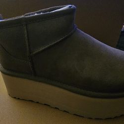 Ugg Classic Ultra Mini Platform