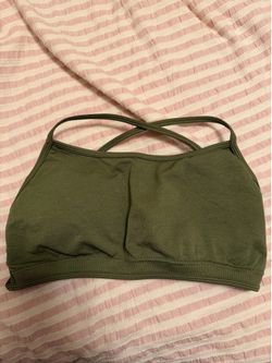 sports bra