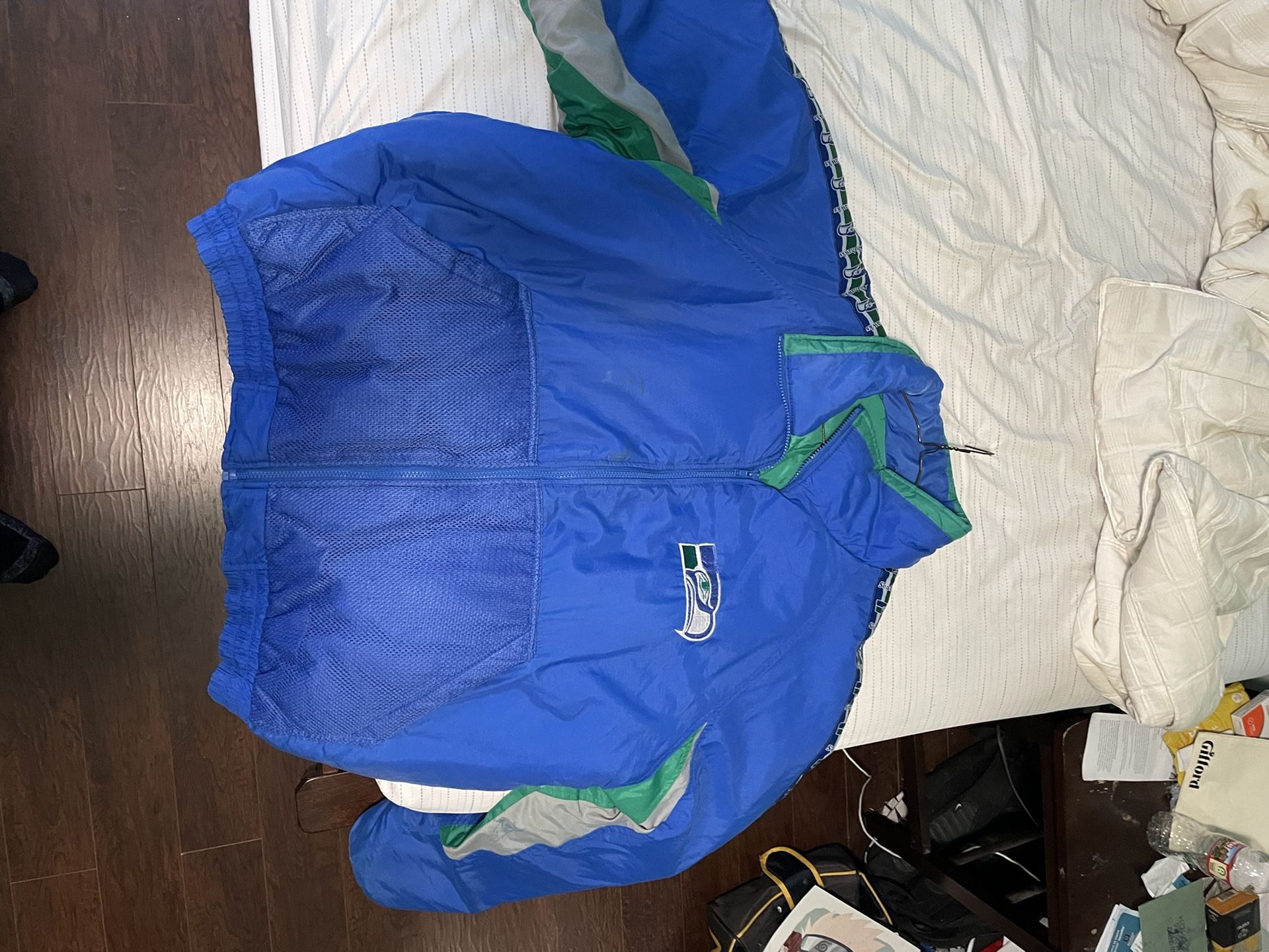 Vintage Seattle Seahawks Puffer Jacket Size XXL