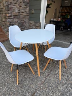 White Round Dining Table and 4 Chairs Set