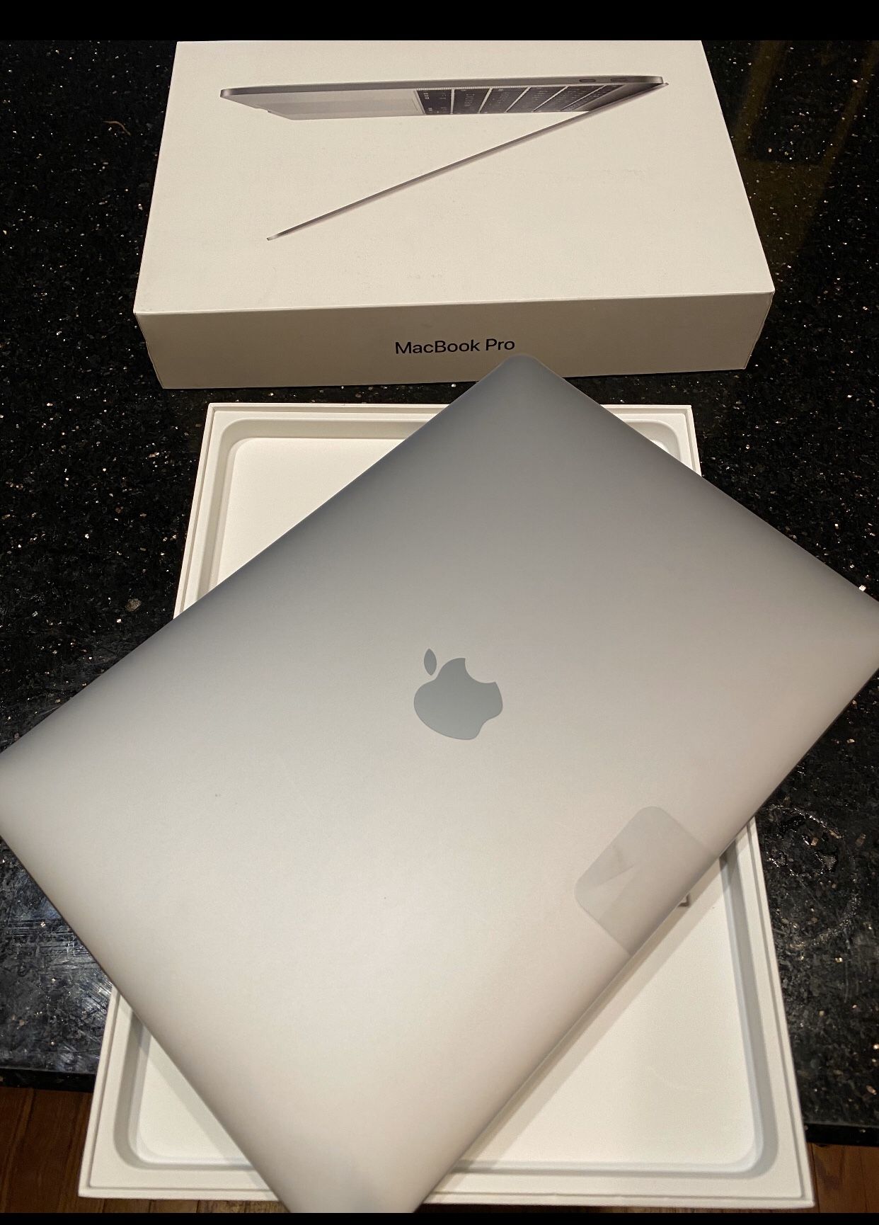 Apple Eletronics
