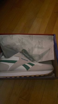 Reeboks white green highlits size 11