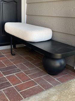 Homary entry or living room bench with plush cushion
