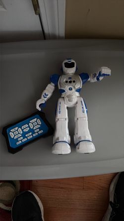 Interactive, smart bot toy