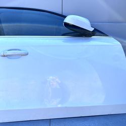 2009 - 2016 AUDI A4 B8 FRONT RIGHT PASSENGER SIDE DOOR WHITE 2010 2011 2012 2013 2014 2015 EXCELLENT CONDITION