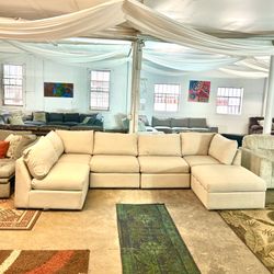 Bassett modular sectional couch