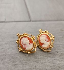 Cameo earrings for pierced ears