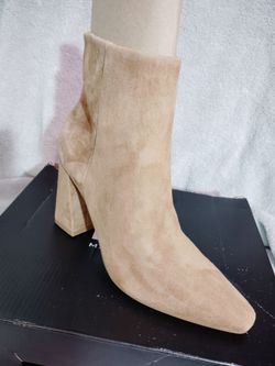 Marc Fisher LTD Women's Yanara booties Size 6.5