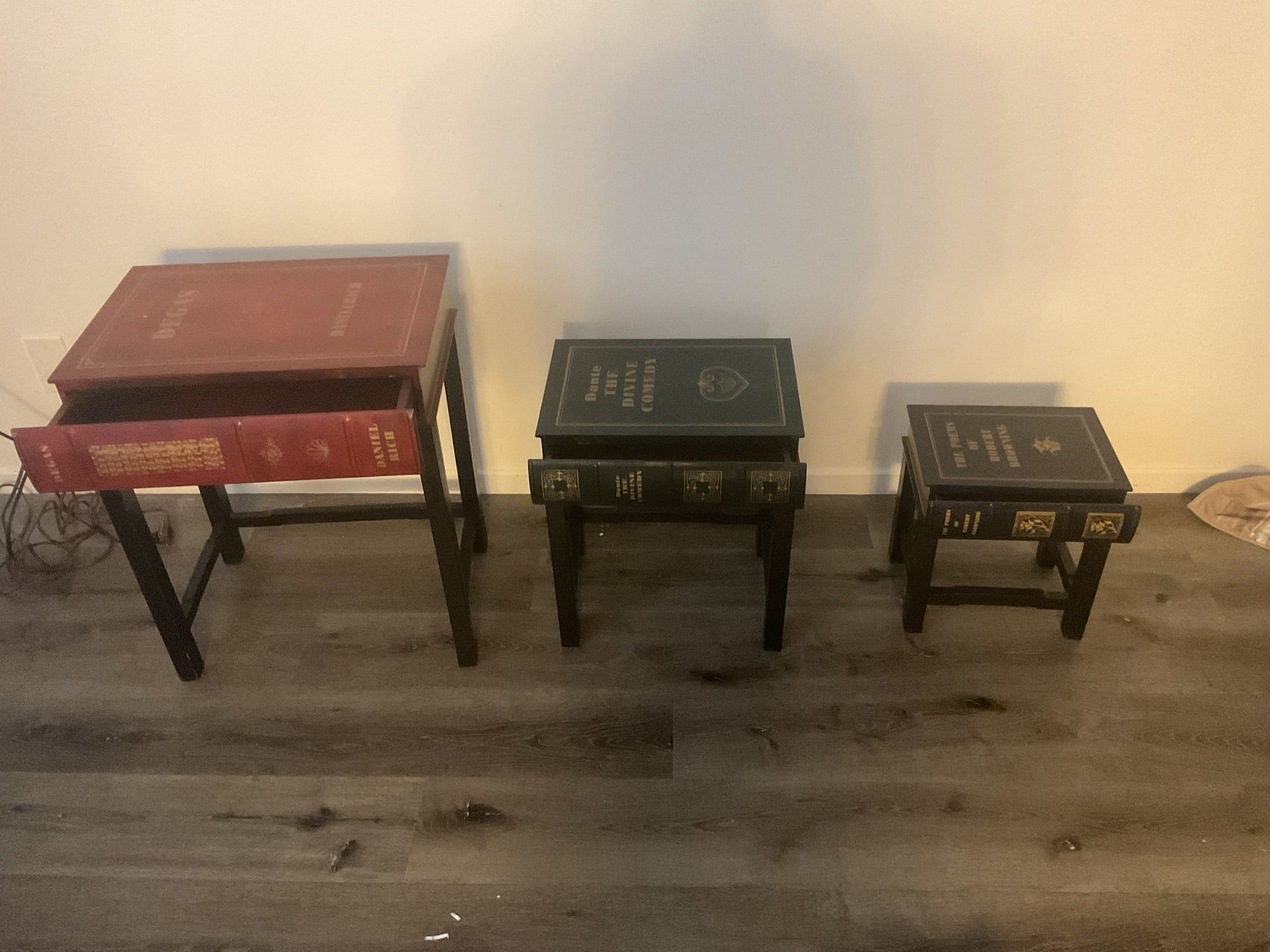 Book-shaped nesting tables