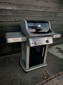 Weber Spirit 2-Burner Gas Grill