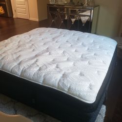 KING SIZE MATTRESS 