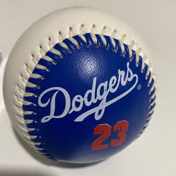Dodgers Balls