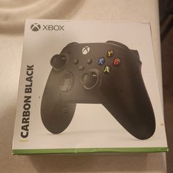 Black Xbox One Controller 