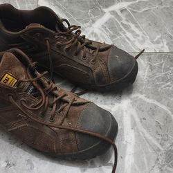 CAT Work Boots Lightly Used Composit Toes 