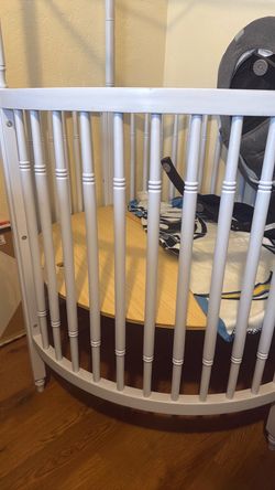 round crib