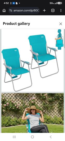 Folding beach chairs