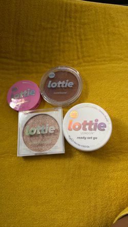 Make Up Lot by Lottie