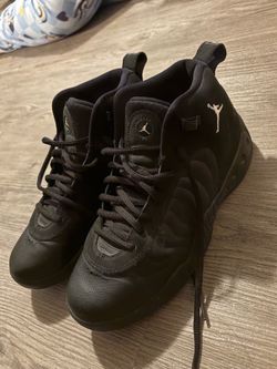 Size 6 youth.