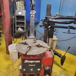 Tire Changing Machine  MH(contact info removed) 