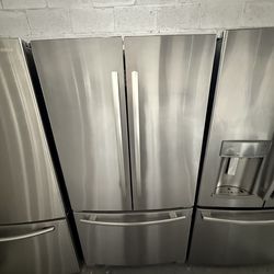 Kitchen Aid Counter Depth Refrigerator “36 ( Refrigeradores )