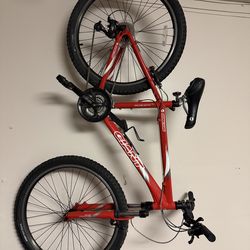 Giant Rincon 26” Red Mountain Bike