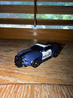 Transformers Studio Series Barricade TLK