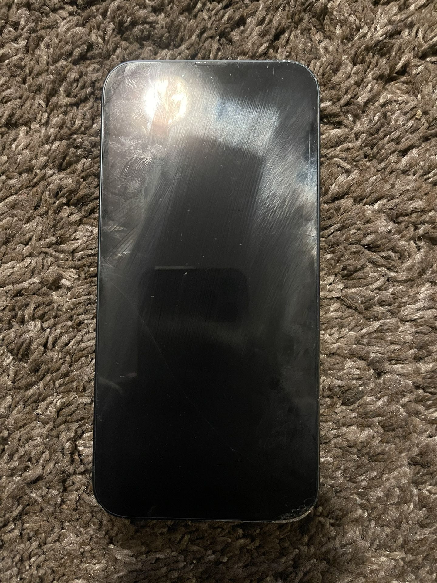 iPhone 14 Plus Slightly Cracked 128GB Works Perfectly Fine