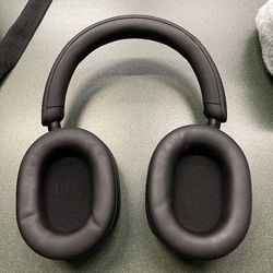 Sony WH-1000 XM5 Wireless Headphones