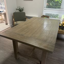 Dining Room Table 