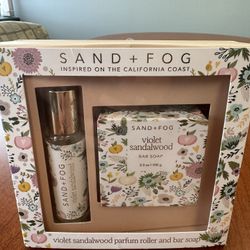 New Sand & Fog Violet Sandalwood Parfum Roller And Bar Soap Set 