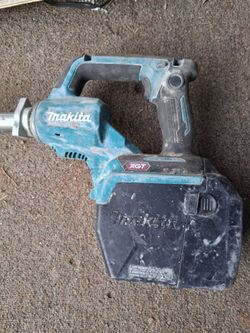 Makita vibrator
