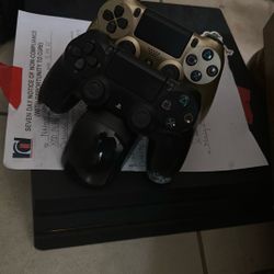 PS4 Pro 