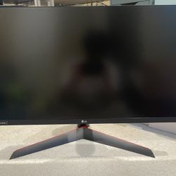 LG Ultragear 27” Gaming monitor (UHD)