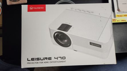 Leisure 470 Projector With Pull Down Screen