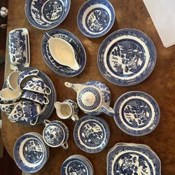 Blue willow China Lot
