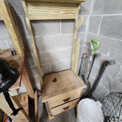 Shelf And Draws