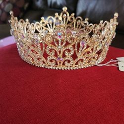 Gold Crown