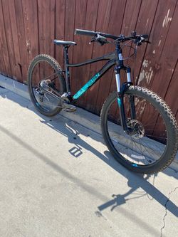 Marin wildcat 3 like new 2x8 speed tires 27,5