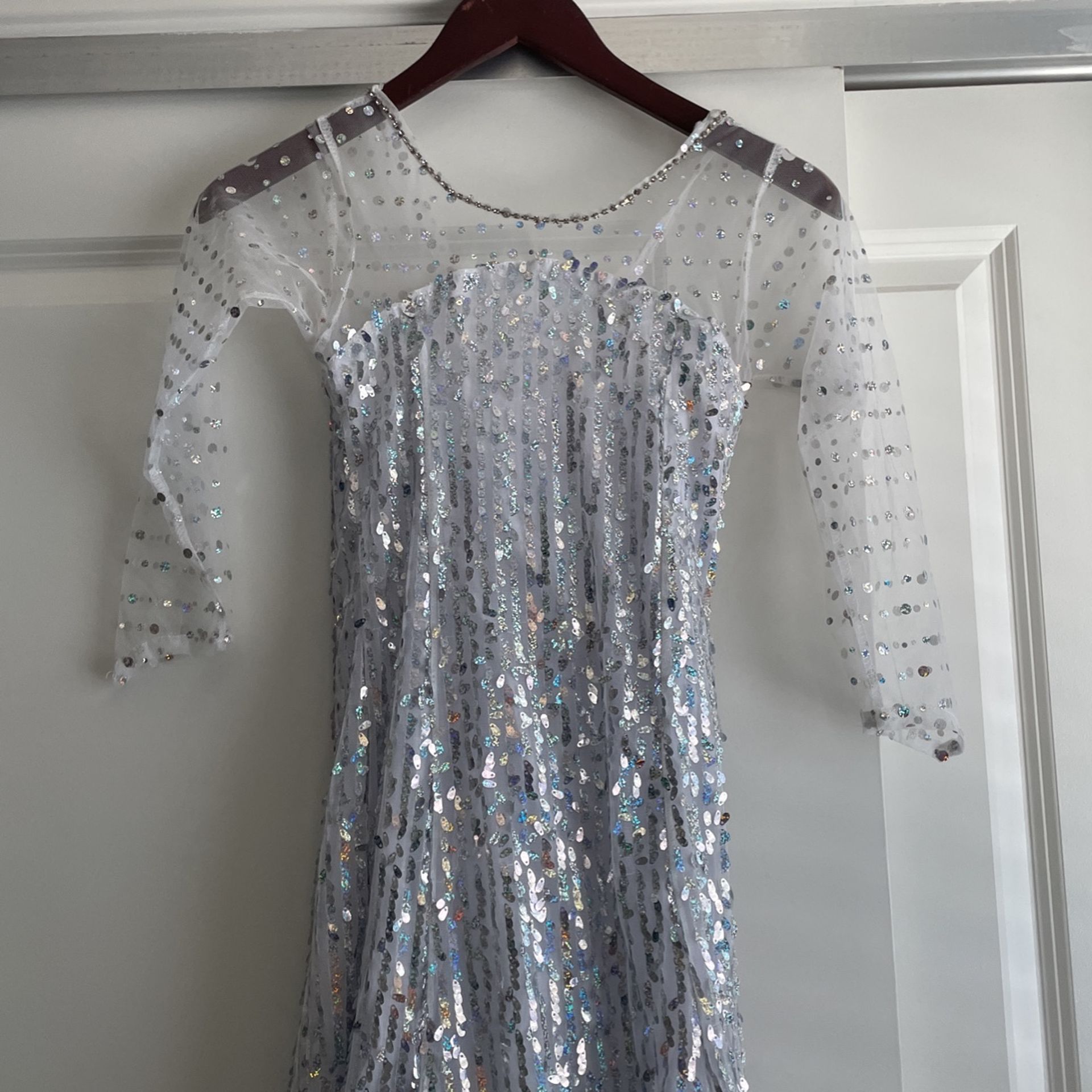 Elsa Dress Size 9