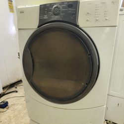 Kenmore GAS  Dryer Working Perfectly Fine Super Capacity I Can Deliver To You 90 Days Warranty 