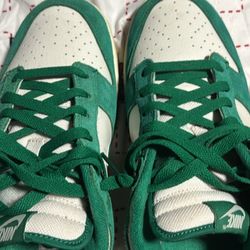 Nike Dunks